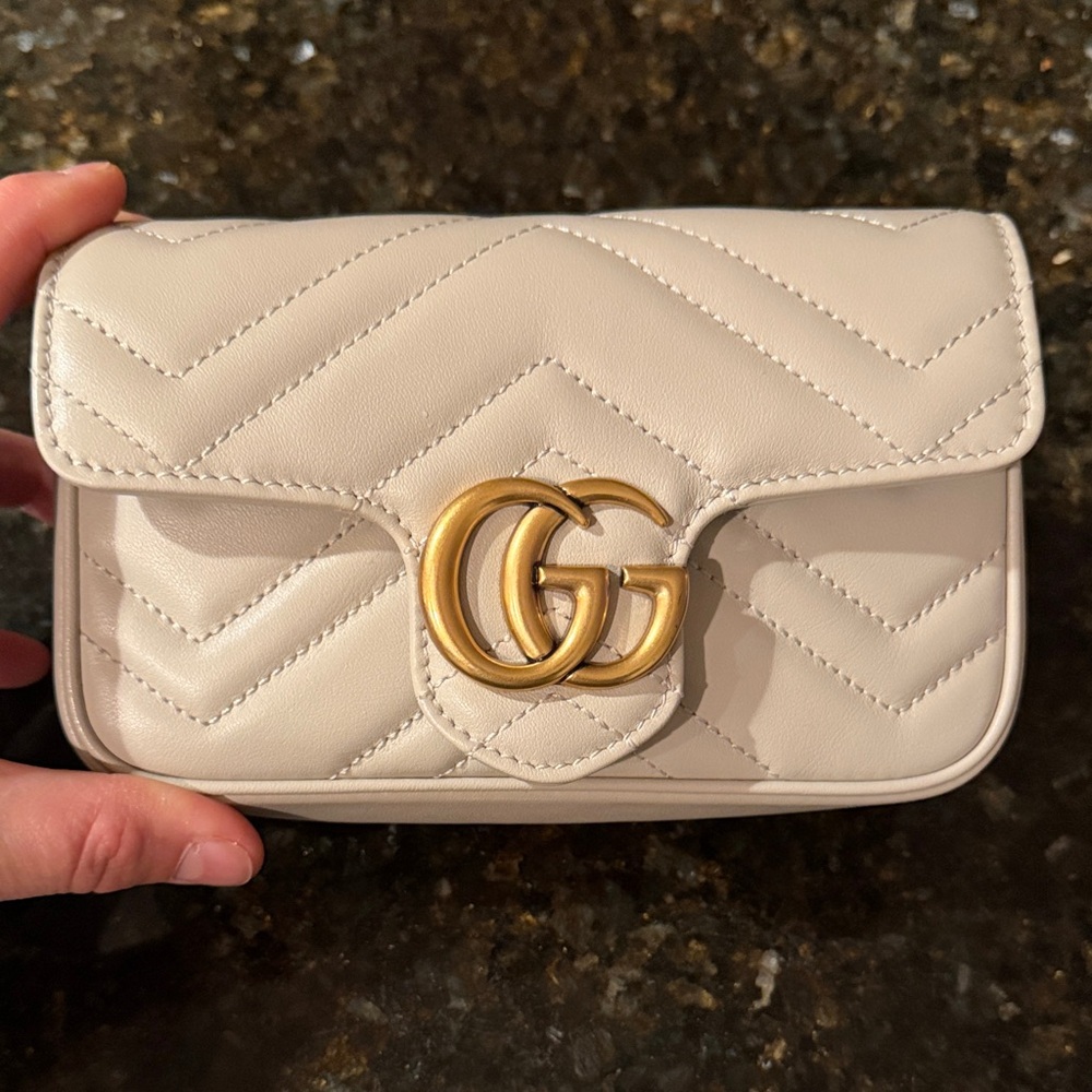 Gucci Beige Quilted Marmont mini shoulder bag with Gold Logo